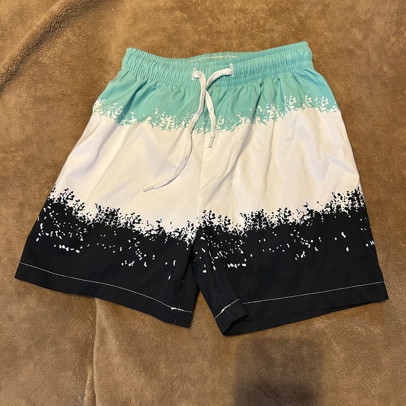 📚*2/10* SHEIN Boys Swim Trunks Size 6Y - Picture 1 of 3